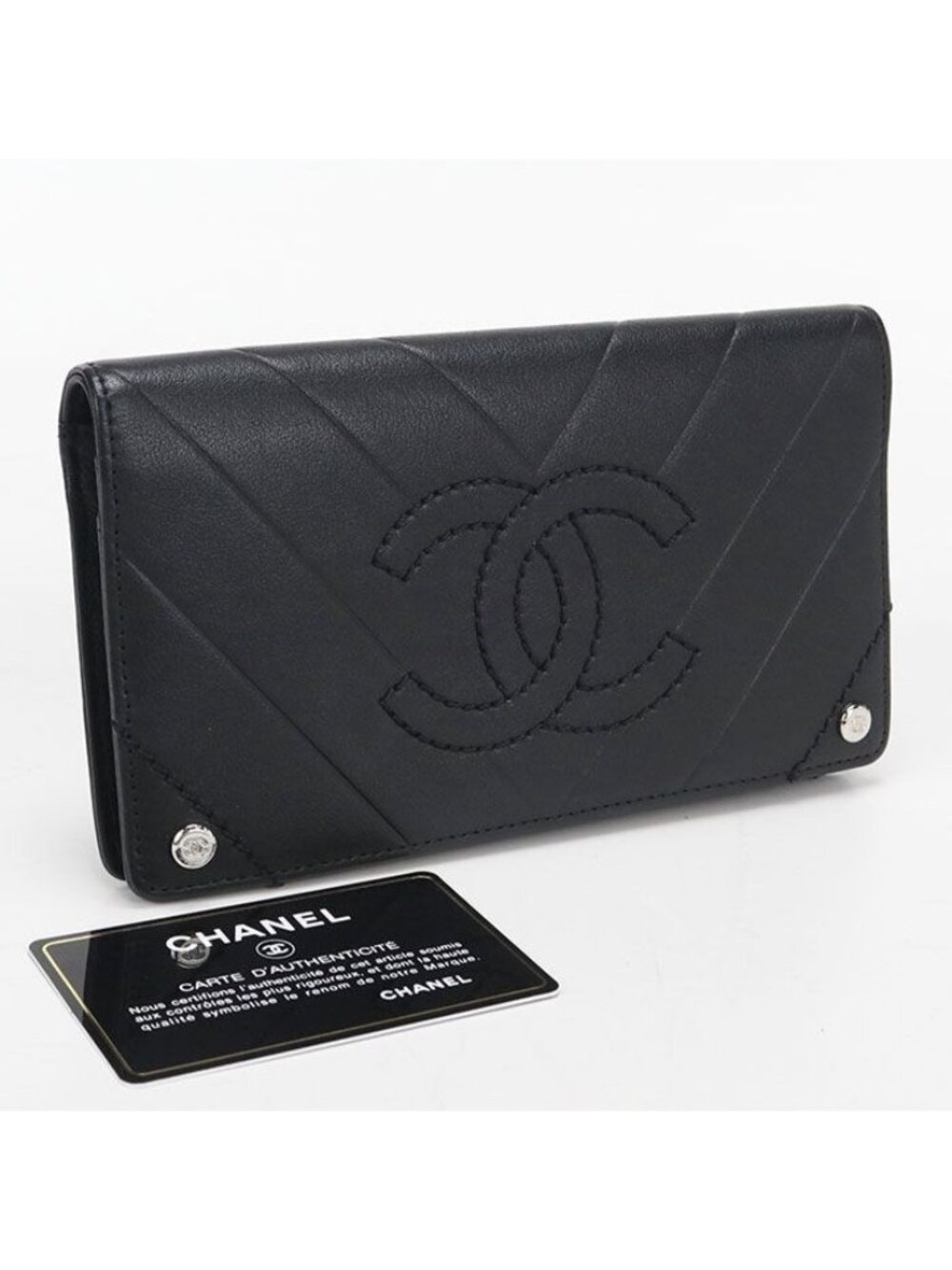 Chanel Wallet Bifold Leather